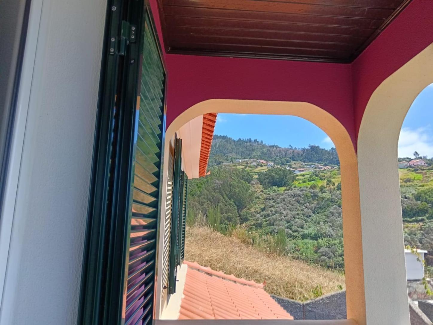 Casa Central - Peceful Mountain Retreat In Calheta Ribeira do Raposo Exterior foto